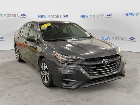 Used 2024 Subaru Legacy Premium image 7