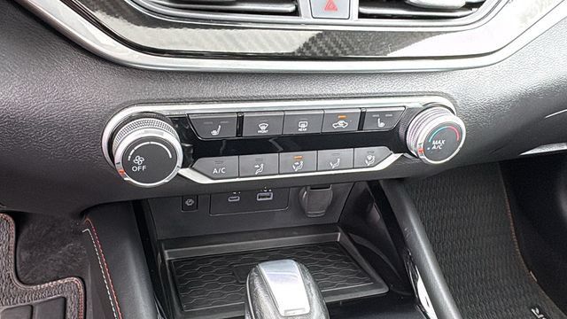 Used 2023 Nissan Altima 2.5 SR w/ SR Premium Package AWD/4WD image 16