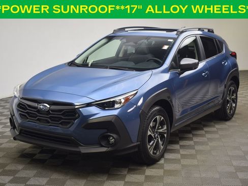 Used 2024 Subaru Crosstrek 2.0i Premium image 3