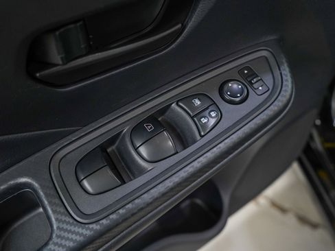 Used 2024 Nissan Versa S w/ S Plus Package image 20