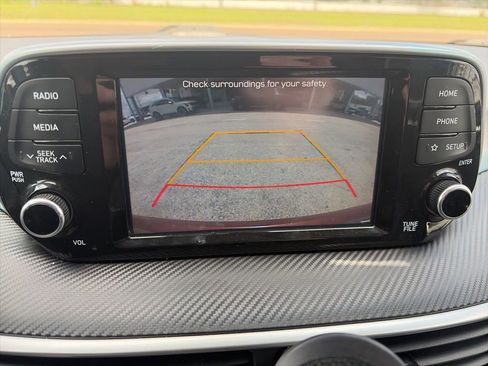 Used 2020 Hyundai Tucson SE image 9