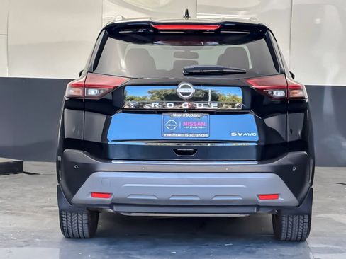 Used 2023 Nissan Rogue SV w/ SV Premium Package AWD/4WD image 4