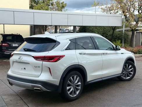 Used 2021 INFINITI QX50 Luxe w/ Cargo Package image 4