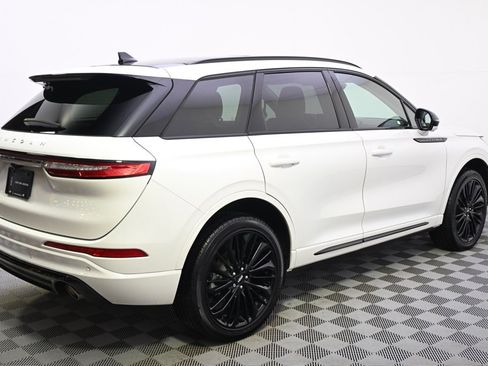 New 2025 Lincoln Corsair Reserve w/ Jet Appearance Package image 7