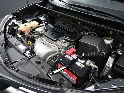 Used 2016 Toyota RAV4 LE FWD image 73