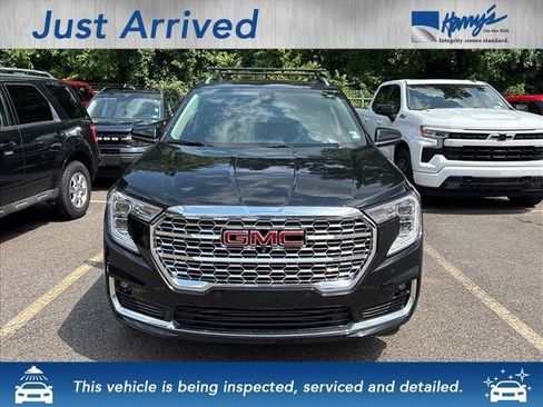 Certified 2024 GMC Terrain Denali w/ Denali Premium Package AWD/4WD image 2