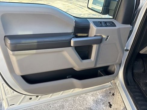 Used 2019 Ford F150 XLT w/ Trailer Tow Package image 25