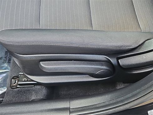 Used 2018 Kia Forte LX w/ LX Popular Package image 16