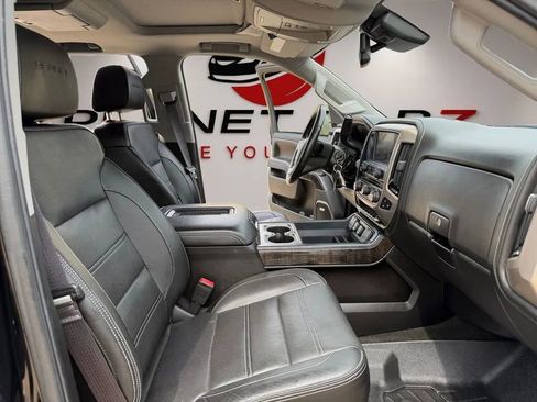 Used 2016 GMC Sierra 2500 Denali w/ Duramax Plus Package AWD/4WD image 15