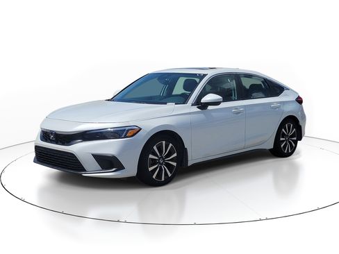 Certified 2024 Honda Civic EX-L image 2