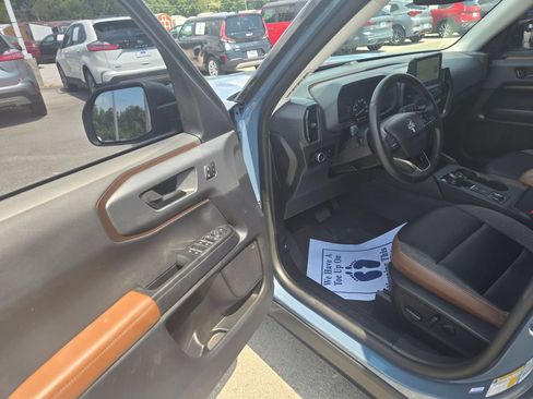 Used 2024 Ford Bronco Sport Outer Banks AWD/4WD image 6