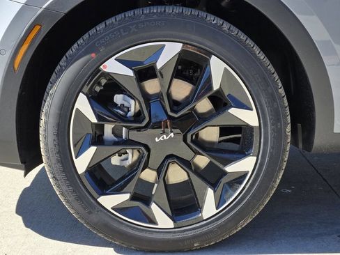 New 2026 Kia Sorento EX w/ EX Premium Package FWD image 8