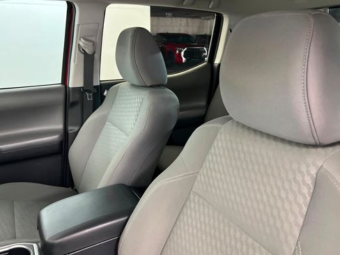 Used 2023 Toyota Tacoma SR5 RWD image 18