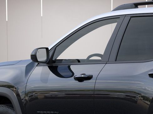 New 2026 GMC Terrain Elevation w/ Elevation Premium Package image 15