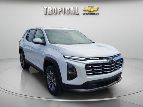 New 2026 Chevrolet Equinox LT w/ Safety and Technology Package FWD image 4