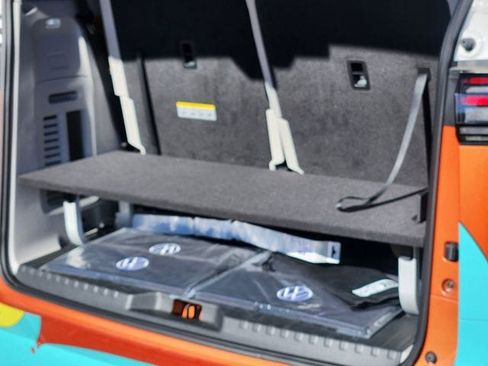 New 2025 Volkswagen ID. Buzz Pro S Plus AWD/4WD image 25