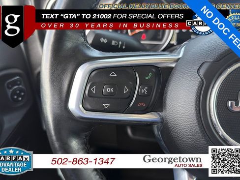 Used 2021 Jeep Wrangler Unlimited Sahara AWD/4WD image 6