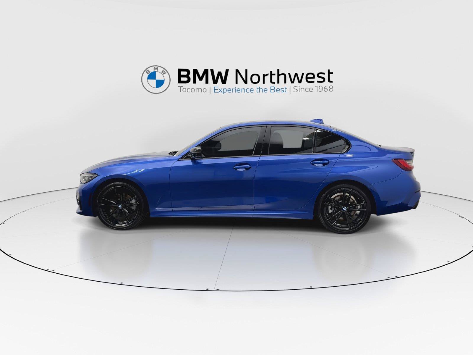Used 2022 BMW 330i xDrive Sedan w/ M Sport Package AWD/4WD image 11
