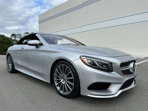 Used 2017 Mercedes-Benz S 550 Cabriolet image 35