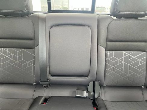 Certified 2025 Nissan Frontier SV w/ SV Convenience Package RWD image 20