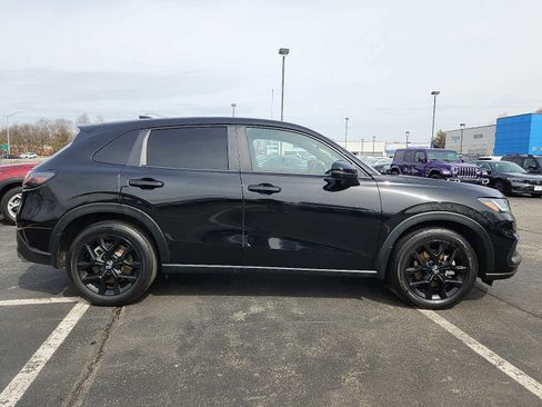 Used 2023 Honda HR-V Sport image 7