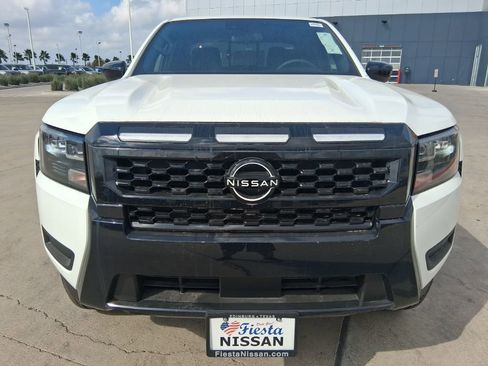 New 2026 Nissan Frontier SV w/ SV Convenience Package image 2