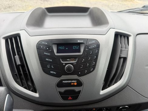 Used 2019 Ford Transit 150 130 Low Roof RWD image 20