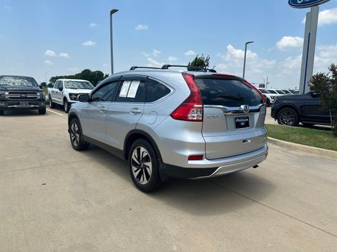 Used 2015 Honda CR-V Touring image 3