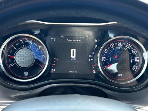 Used 2022 Dodge Challenger GT RWD image 27