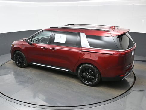 Used 2022 Kia Carnival SX Prestige image 38