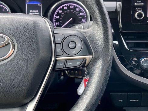 Used 2023 Toyota Camry LE image 24