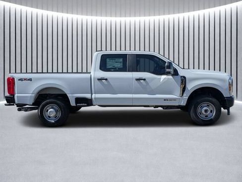 New 2026 Ford F350 XL AWD/4WD image 2
