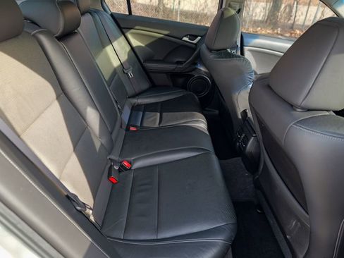 Used 2013 Acura TSX Sedan image 32