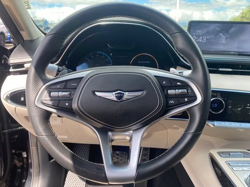 Certified 2023 Genesis GV70 3.5T Sport w/ Sport Prestige Package AWD/4WD image 32