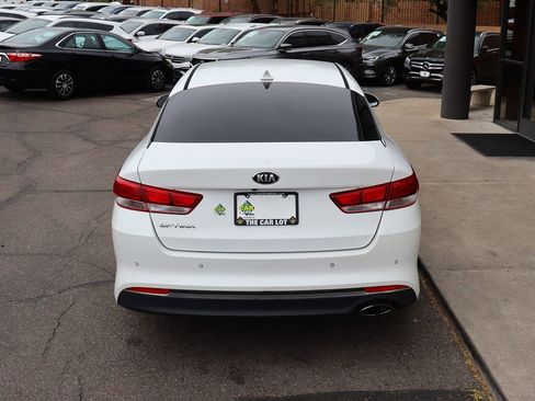Used 2018 Kia Optima LX w/ Convenience Package image 10