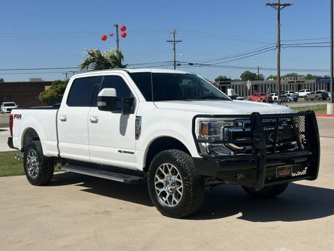 Used 2020 Ford F250 Lariat w/ Lariat Ultimate Package AWD/4WD image 5