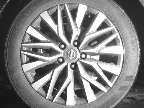 Used 2025 Nissan Altima 2.5 SV FWD image 12
