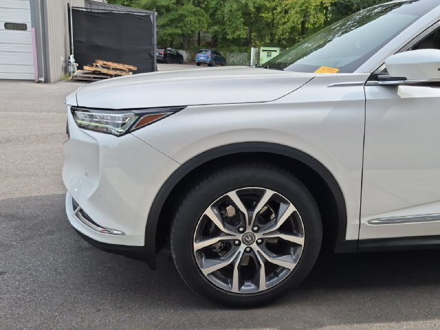 Used 2023 Acura MDX w/ Technology Package FWD image 9