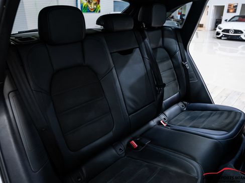 Used 2023 Porsche Macan GTS AWD/4WD image 47