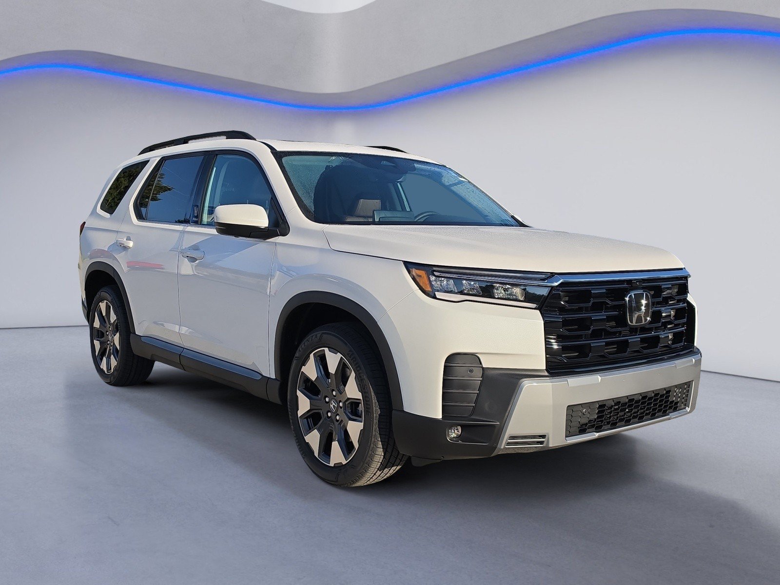 New 2026 Honda Pilot Touring image 6