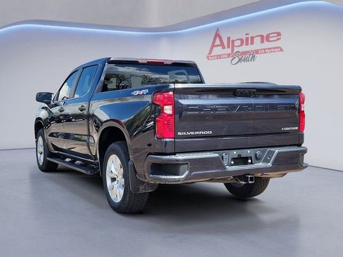 Used 2023 Chevrolet Silverado 1500 Custom AWD/4WD image 3