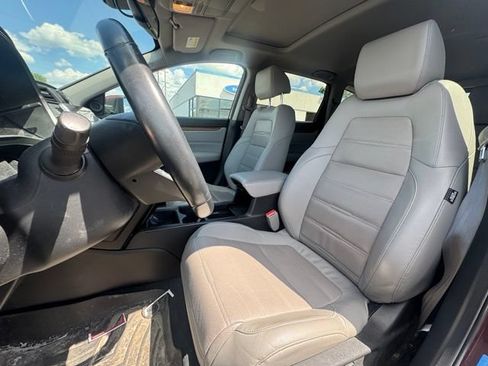Used 2019 Honda CR-V Touring image 13