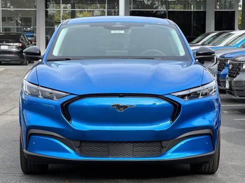 New 2025 Ford Mustang Mach-E Premium image 3