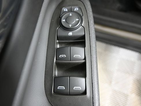 Used 2024 Chevrolet Equinox LT AWD/4WD image 19