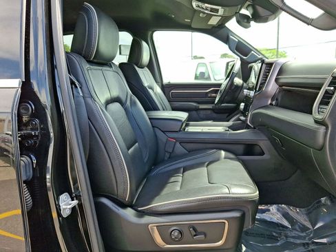 Used 2019 RAM 1500 Limited AWD/4WD image 34