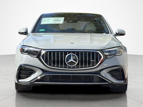 New 2026 Mercedes-Benz E 53 AMG e 4MATIC Sedan image 8