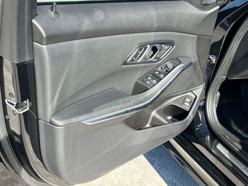 Used 2020 BMW 330i Sedan w/ Convenience Package image 10