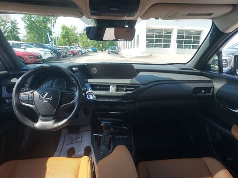 Used 2020 Lexus UX 250h w/ Premium Package AWD/4WD image 10