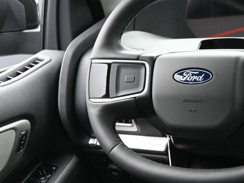 New 2026 Ford Expedition Active AWD/4WD image 23