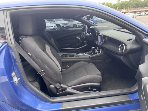 Used 2021 Chevrolet Camaro LT w/ RS Package RWD image 13